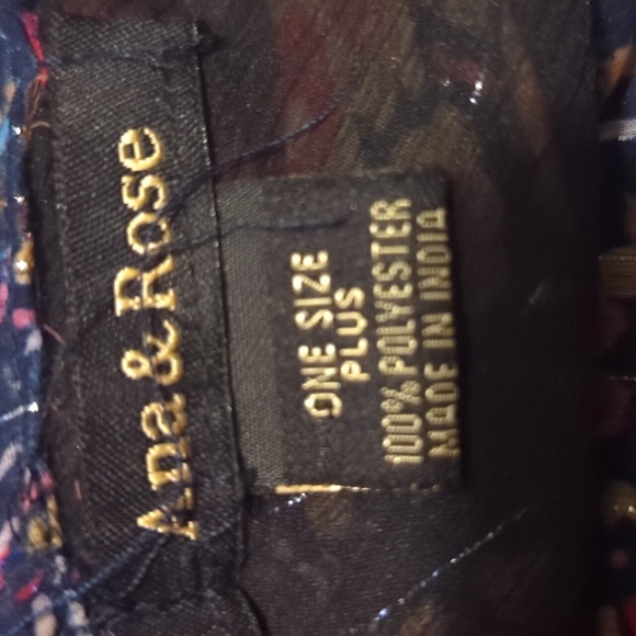 Sleeveless Hi-Lo Maxi - Picture 11 of 14